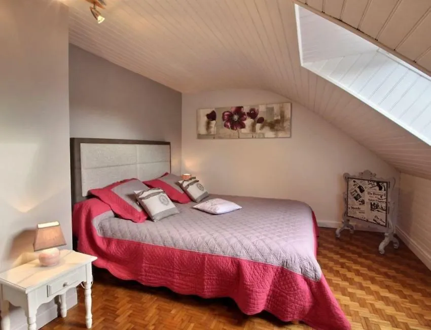 Holiday home Maison Au Calme Dans Un Endroit De Verdure Villa Saint-Clet